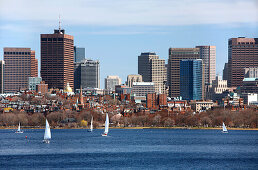 The Charles River with skyline, Boston, Massachusetts, USA