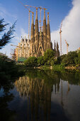 La Sagrada Familia, Antonio Gaudi, modernism, Eixample, Barcelona, Spain