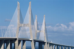 Brücke Vasco da Gama, Tajo, Lissabon, Portugal