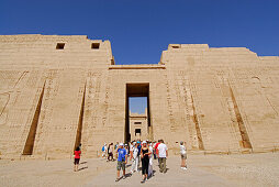 Medinet habu Necropolis at western bank, Thebes, Egypt, Africa