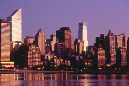 View from Queens to Manhattan, New York, USA, America