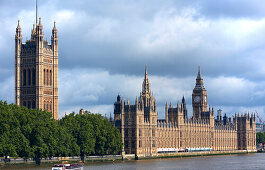Big Ben and the Houses of Parliament on the Thames, London, England, Britain, United Kingdom