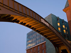 Brücke zum Stilwerk, Hansestadt Hamburg, Deutschland