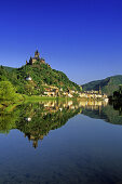 Reichsburg above river Moselle, Cochem, Rhineland-Palatinate, Germany