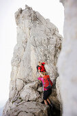 Couple mountain hiking, Werdenfelser Land, Bavaria, Germany