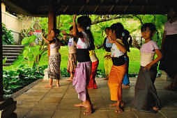 Girls at a dancing class at Amandari Resort, Yeh Agung valley, Bali, Indonesia, Asia