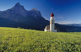 San Valentino chapel, view to Monte Sciliar, Dolomite Alps, South Tyrol, Italy