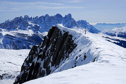 Skitourgeherin, Cima Bocche, Fleimstal, Dolomiten, Trentino-Südtirol, Italien