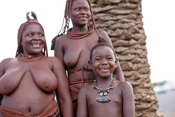 Himba Familie, Nomadenvolk, Windhoek, Namibia, Afrika