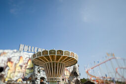 Kettenkarussell, Oktoberfest, München, Bayern, Deutschland