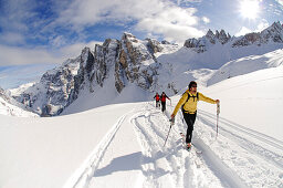 Ski Tour, Sextner Stein, Sexten, Hochpuster Valley, South Tyrol, Italy, model released