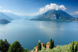 Blick über Comer See, Lombardei, Italien