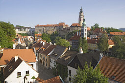 Blick vom Panoramagarten am ehemaligen Jesuitenseminar auf die Altstadt und Schloss, Cesky Krumlov, Krummau an der Moldau, Südböhmen, Tschechien