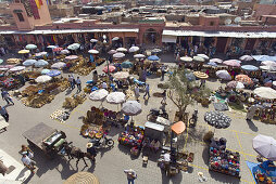 Gewürzmarkt von Marrakesch, Marokko, Afrika