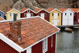 Fishermans houses on the waterfront, Smoegen, Sweden, Europe