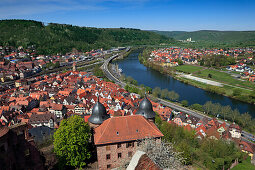 Blick von der Burg über die Altstadt und den Main, Wertheim, Main, Odenwald, Spessart, Baden-Württemberg, Deutschland