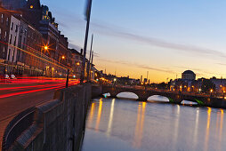 Wellington Quay, Grattan Bridge and the River Liffey in the evening, Dublin, County Dublin, Ireland
