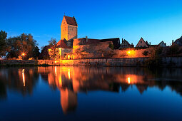 Pond near Rothenburg gate at night, Dinkelsbuehl, Franconia, Bavaria, Germany