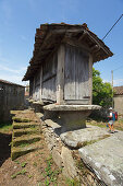 Horreo, old storehouse and pilgrim, San Xulian do Camino, Province of Lugo, Galicia, Northern Spain, Spain, Europe