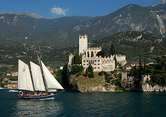 Sailing ship, Scaliger Castle, Malcesine, Lake Garda, Veneto, Italy