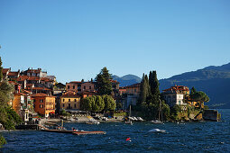 Promenade, Varenna, Lake Como, Lombardy, Italy