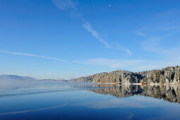 Kirchsee im Winter, Oberbayern, Bayern, Deutschland, Europa