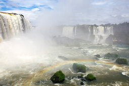 Floriano falls, view towards the Argentinian side of the falls, Iguazu, Parana, Brazil