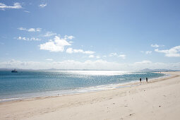 Long beach, southern Great Keppel Island, Great Barrier Reef Marine Park, UNESCO World Heritage Site, Queensland, Australia