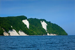 Chalk cliffs Koenigsstuhl, Stubbenkammer, Jasmund Natinal Park, Ruegen island, Mecklenburg-Western Pomerania, Germany