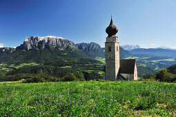 Church spire with Schlern, Klobenstein, Sarntal Alps, Dolomites, UNESCO World Heritage Site, South Tyrol, Italy