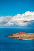 Blick auf die Insel La Graciosa, Lanzarote, Kanarische Inseln, Spanien, Europa