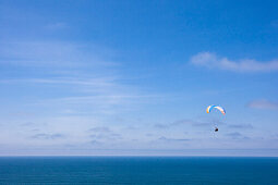 Paraglider above Pacific Ocean, San Diego, California, USA, America
