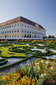 Barocker Garten in Schloss Hof, Engelhartstetten, Niederösterreich, Österreich