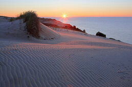 Sunrise over a wandering dune, Curonian Lagoon North of Pervalka, Curonian Spit, Baltic Sea, Lithuania, Europe