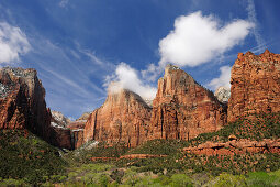 View of Court of Patriarchs, Zion National Park, Utah, Southwest, USA, America