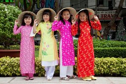 Vietnam,Vietnam,Ho Chi Minh City,Girls Dressed in Traditional Vietnamese Costume