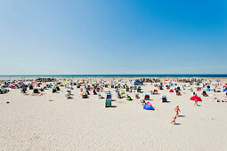 Am Strand von St Peter-Ording, Nordfriesland, Schleswig-Holstein, Deutschland