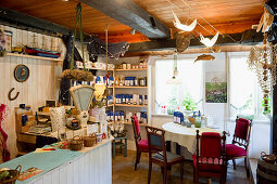 Interior view of Stelly's Huus, restaurant and cafe, Oevenum, Föhr, North Frisian Islands, Schleswig-Holstein, Germany, Europe