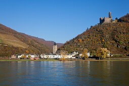 Maus castle above St Goarshausen-Wellmich, Rhine river, Rhineland-Palatinate, Germany