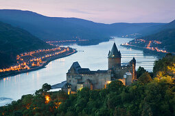 Burg Stahleck oberhalb von Bacharach, Rhein, Rheinland-Pfalz, Deutschland