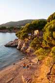 Badebucht nach Westen im Abendlicht, am Punta Negra H10 Hotel, bei Portals Nous, westl. Palma, Mallorca, Balearen, Spanien