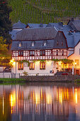 Altes Zollhaus in Beilstein an der Mosel, Abend, Rheinland-Pfalz, Deutschland, Europa