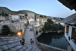 An der alten Brücke, Mostar, Bosnien und Herzegowina