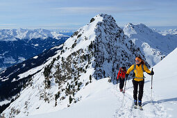 Two persons back-country skiing ascending to Kleiner Galtenberg, back-country skiing, Kleiner Galtenberg, Kitzbuehel range, Tyrol, Austria