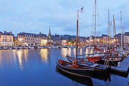 Vieux Bassin, das alte Becken des Hafen, Honfleur, Basse-Normandie, Normandie, Frankreich