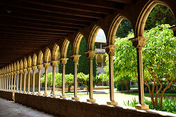 Kreuzgang im Kloster Pedralbes, Reial monestir de Santa Maria de Pedralbes, Gotik, Pedralbes, Barcelona, Katalonien, Spanien
