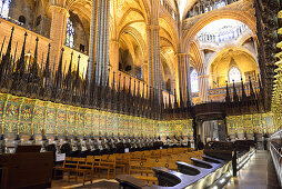 Interior of cathedral with choir stalls, La Catedral de la Santa Creu i Santa Eulalia, Gothic architecture, Barri Gotic, Barcelona, Catalonia, Spain