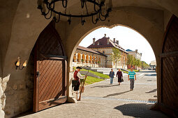 Wache am 4. Tor der Festung, Alba Iulia, Transylvanien, Rumänien