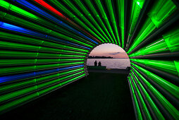 Lichtinstallation von Gerry Ammann am Bodensee, Lichttunnel, Bregenz, Vorarlberg, Österreich