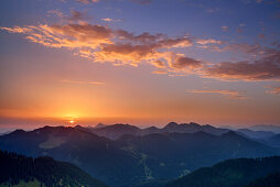 View from mount Setzberg to sunrise above mountain scenery, Bavarian Alps, Upper Bavaria, Bavaria, Germany